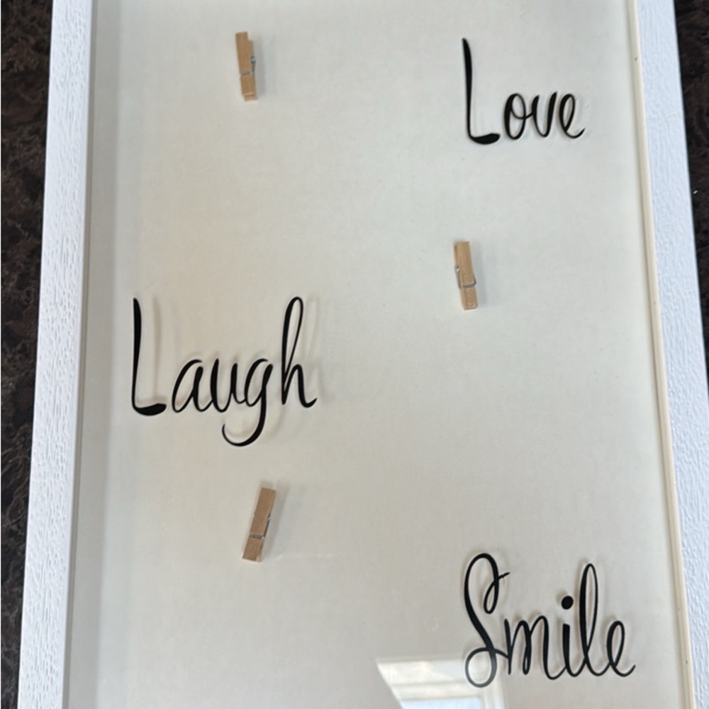 Love,‎ laugh, smile picture frame with Clips